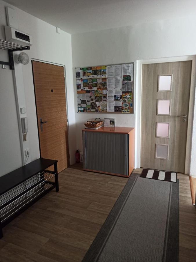 Apartman Kovarska U Klinovce Exterior foto
